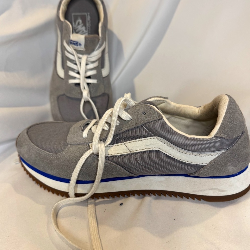 Vans size 9